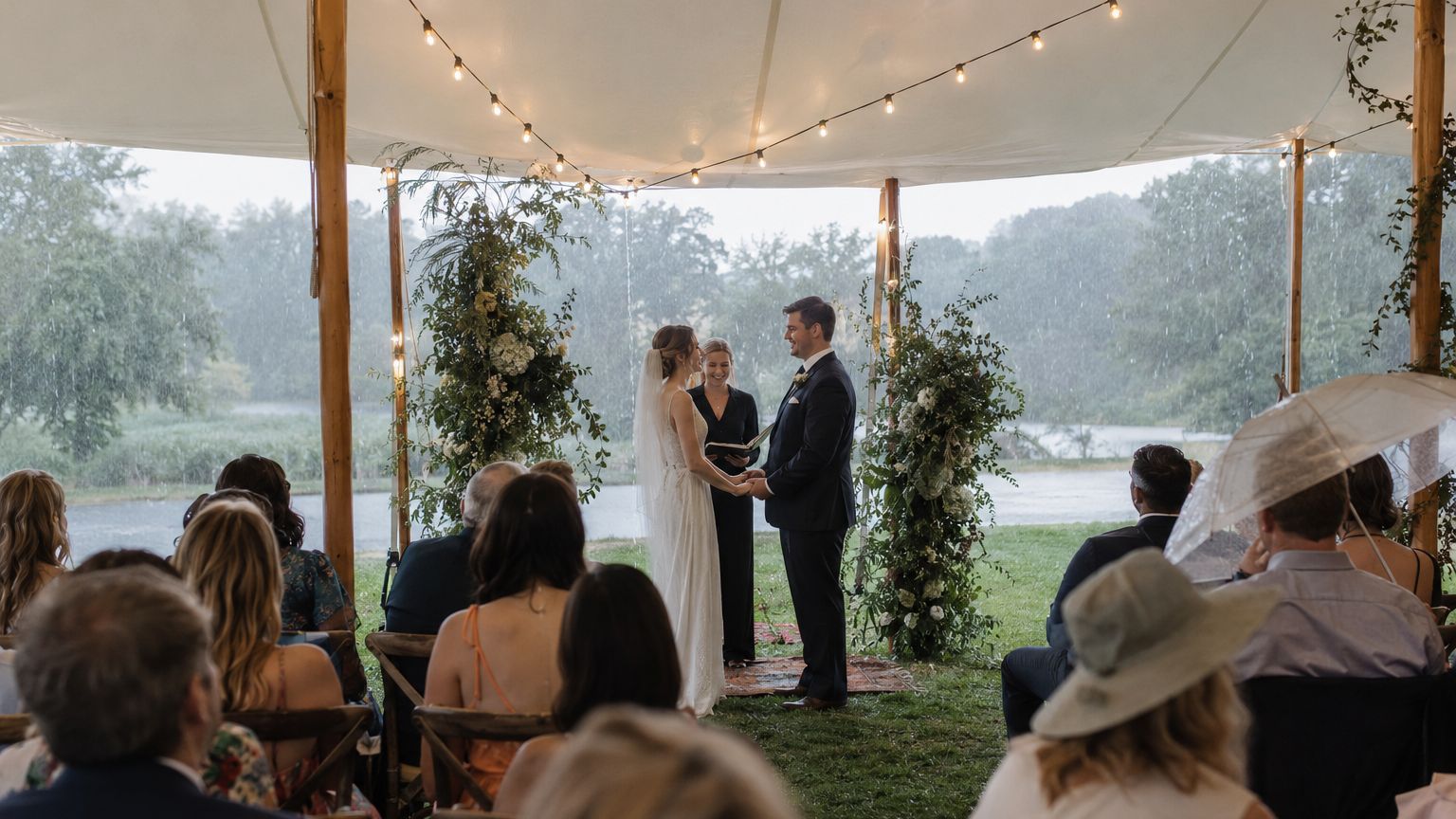 What to Do if It Rains for Your Outdoor Wedding